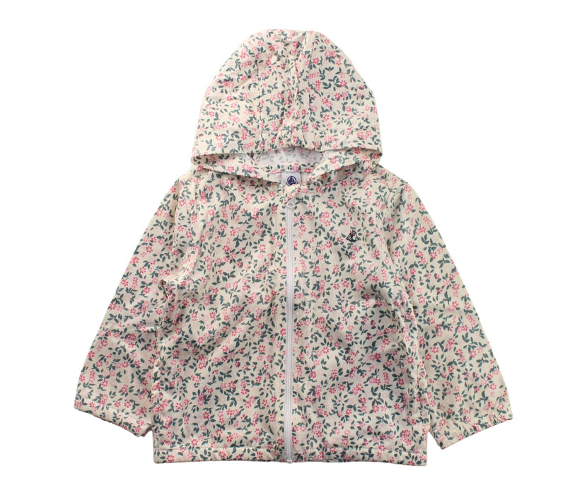 A White Lightweight Jackets from Petit Bateau in size 2T for girl. (Front View)