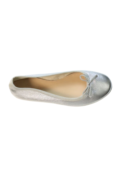 A Silver Flats from Crewcuts in size 9Y for girl. (Front View)