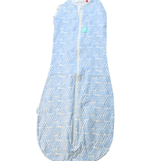 A White Sleepsacs from ErgoCocoon in size 3-6M for neutral. (Front View)