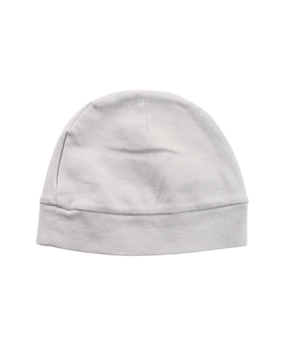 A White Beanies from Burberry in size 6-12M for neutral. (Back View)