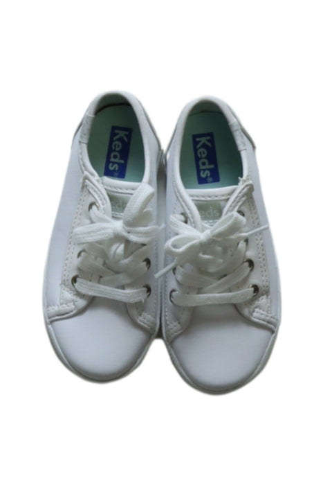 A White Sneakers from Keds in size 3T for neutral. (Back View)
