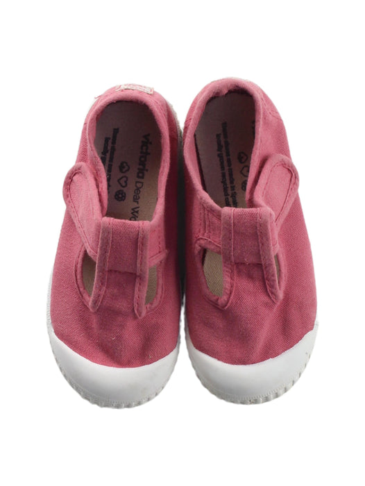 A Pink Flats from Victoria in size 3T for girl. (Back View)