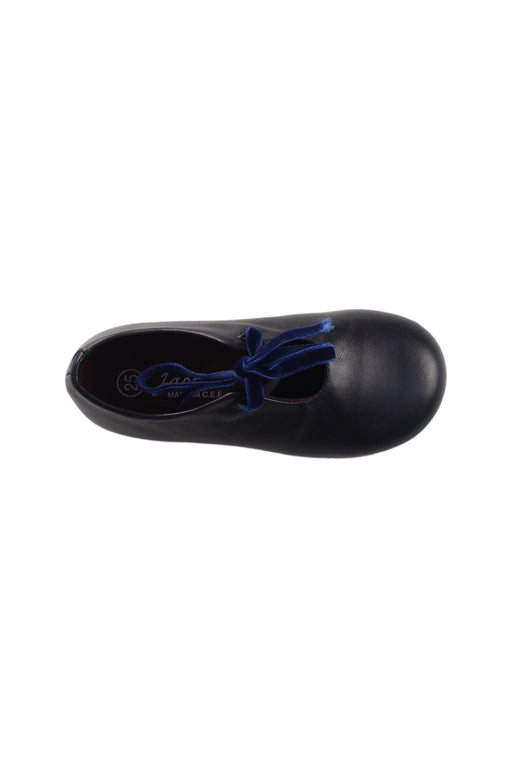 A Black Flats from Jacadi in size 3T for girl. (Front View)