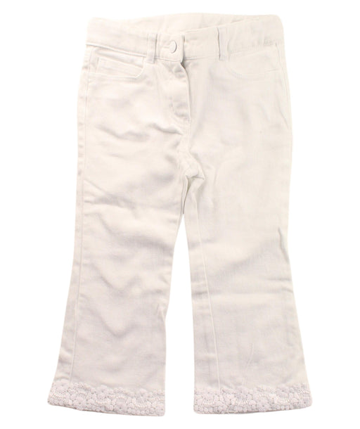 A White Casual Pants from Janie & Jack in size 5T for girl. (Front View)