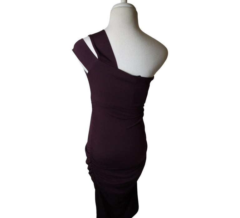 A Purple Sleeveless Dresses from Isabella Oliver in size S for maternity. (Back View)