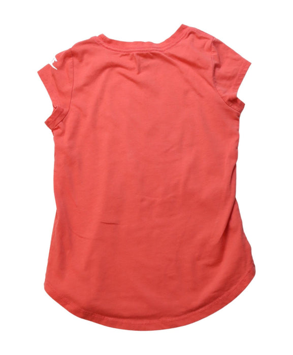 A Multicolour Short Sleeve T Shirts from Nike in size 5T for girl. (Back View)