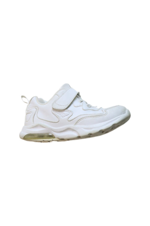 A White Sneakers from Dr. Kong in size 5T for neutral. (Front View)