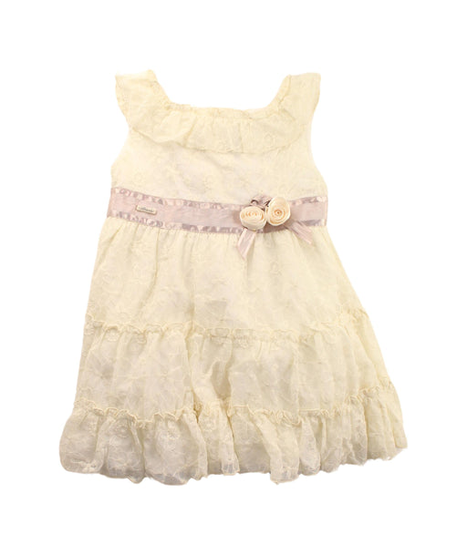A Ivory Sleeveless Dresses from Miranda in size 4T for girl. (Front View)