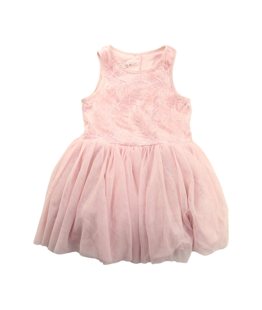 A Pink Sleeveless Dresses from Pippa & Julie in size 3T for girl. (Front View)