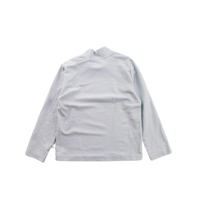 A White Rash Guards from Canopea in size 4T for boy. (Back View)