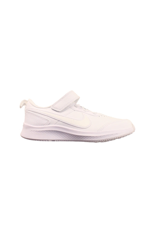 A White Sneakers from Nike in size 7Y for boy. (Front View)