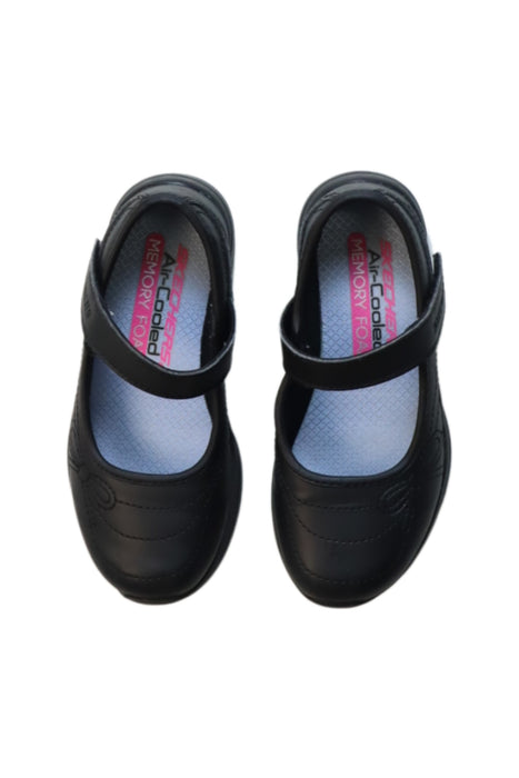 A Black Dress Shoes from Skechers in size 4T for girl. (Back View)