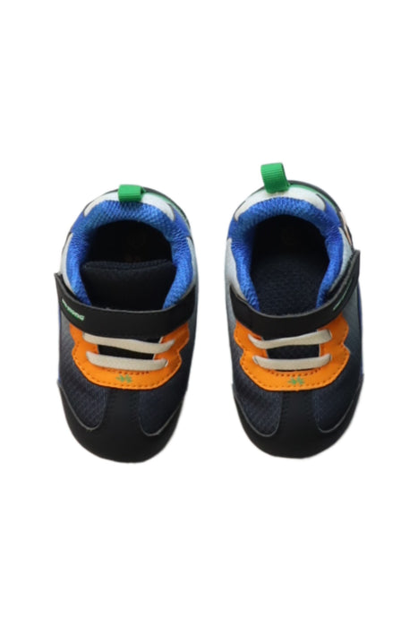 A Multicolour Sneakers from Dr. Kong in size 12-18M for boy. (Back View)