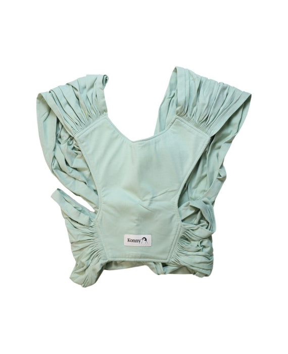 A Green Baby Carriers from Konny in size L for neutral. (Front View)