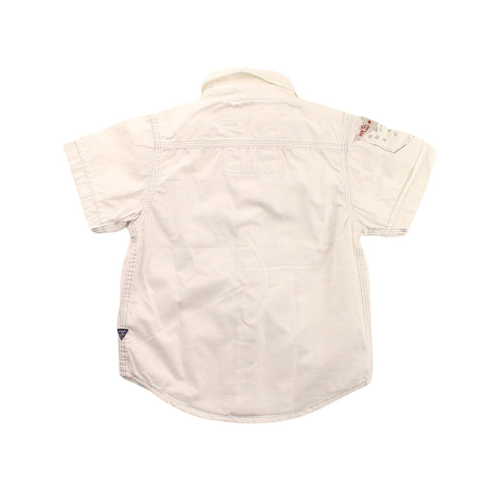 A White Short Sleeve Shirts from Guess in size 3T for boy. (Back View)