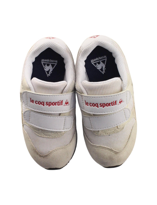 A Beige Sneakers from Le Coq Sportif in size 4T for boy. (Back View)