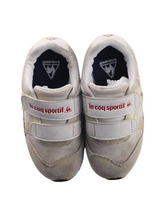 A Beige Sneakers from Le Coq Sportif in size 4T for boy. (Back View)