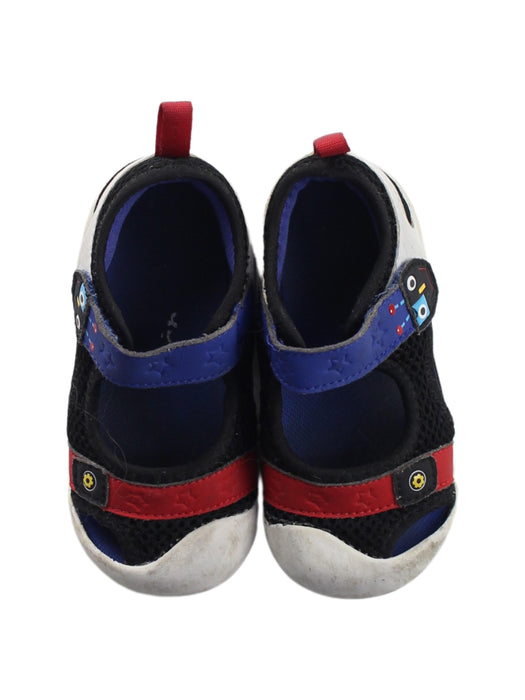 A Black Sandals from Dr. Kong in size 18-24M for boy. (Back View)
