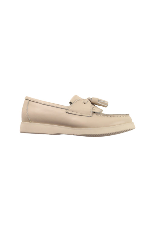 A Beige Loafers & Moccasins from Nicholas & Bears in size 5T for girl. (Front View)