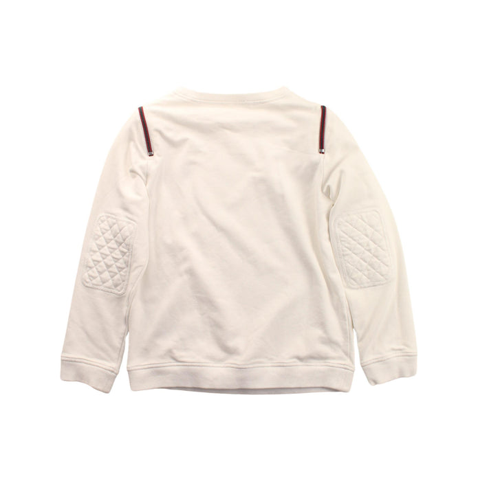 A White Crewneck Sweatshirts from Gucci in size 5T for boy. (Back View)