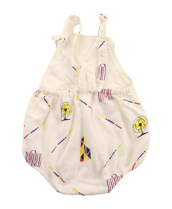 A White Sleeveless Bodysuits from Oaks of Acorn in size 3-6M for boy. (Back View)