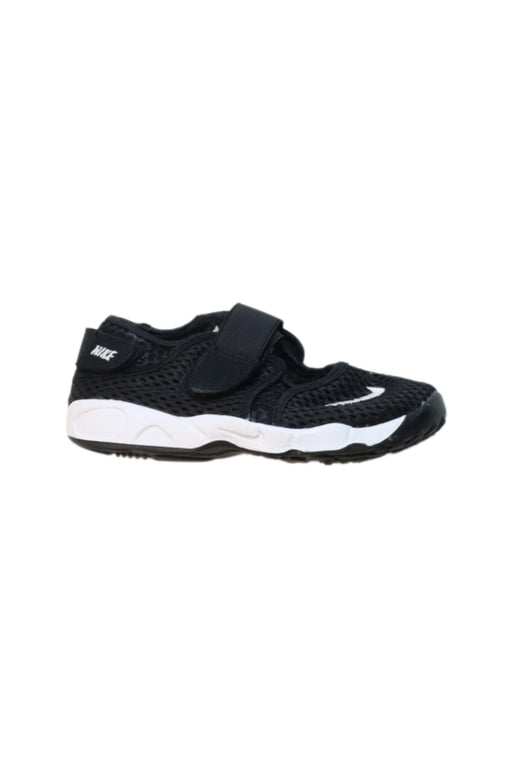 A Black Sandals from Nike in size 4T for neutral. (Front View)