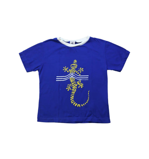 A Multicolour Short Sleeve T Shirts from Petit Bateau in size 6T for boy. (Front View)