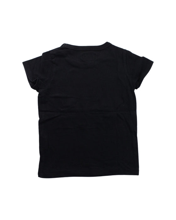 A Black Short Sleeve T Shirts from izzue in size 4T for boy. (Back View)