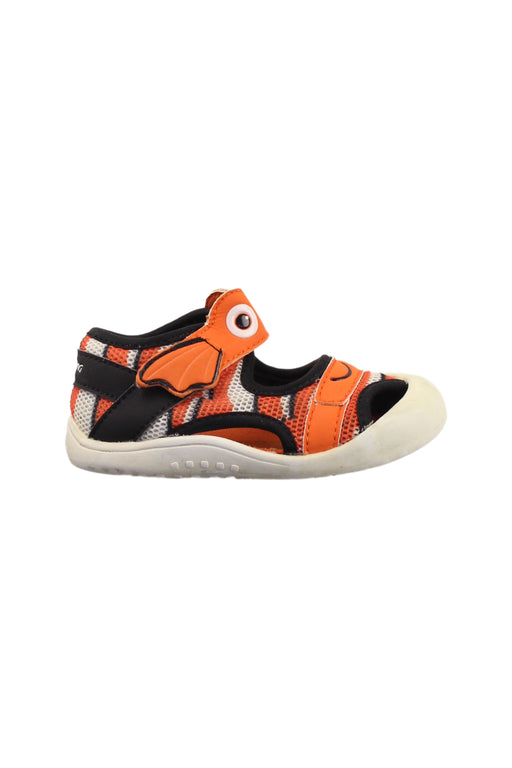 A Orange Sandals from Dr. Kong in size 18-24M for boy. (Front View)