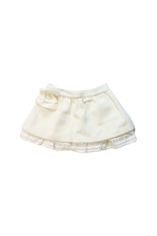 A Ivory Short Skirts from Nicholas & Bears in size 2T for girl. (Front View)