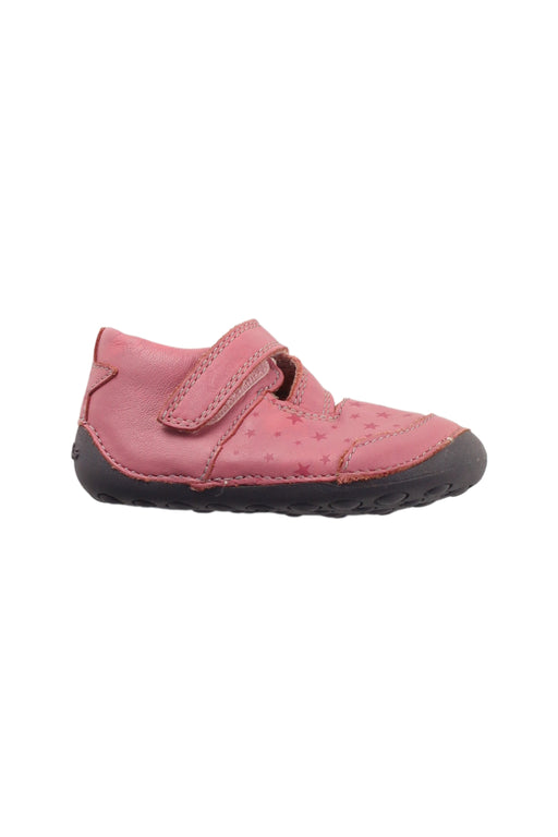 A Pink Sneakers from Clarks in size 12-18M for girl. (Front View)