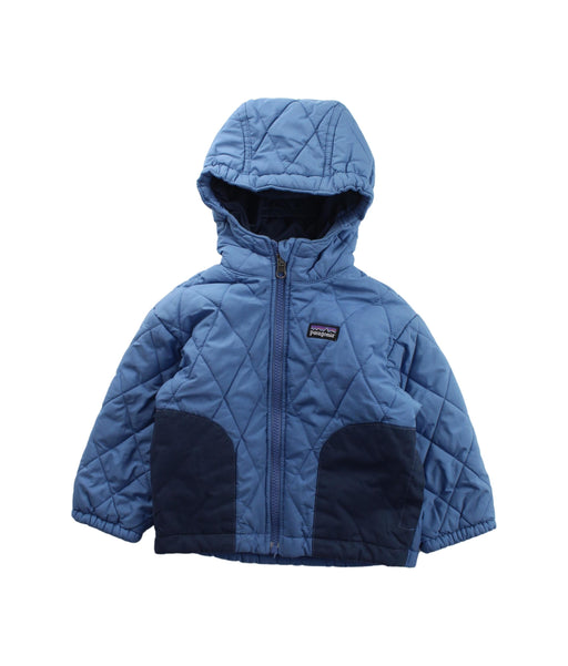 A Blue Puffer/Quilted Jackets from Patagonia in size 12-18M for boy. (Front View)