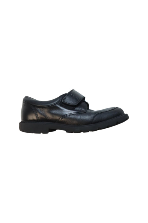 A Black Dress Shoes from Geox in size 11Y for boy. (Front View)