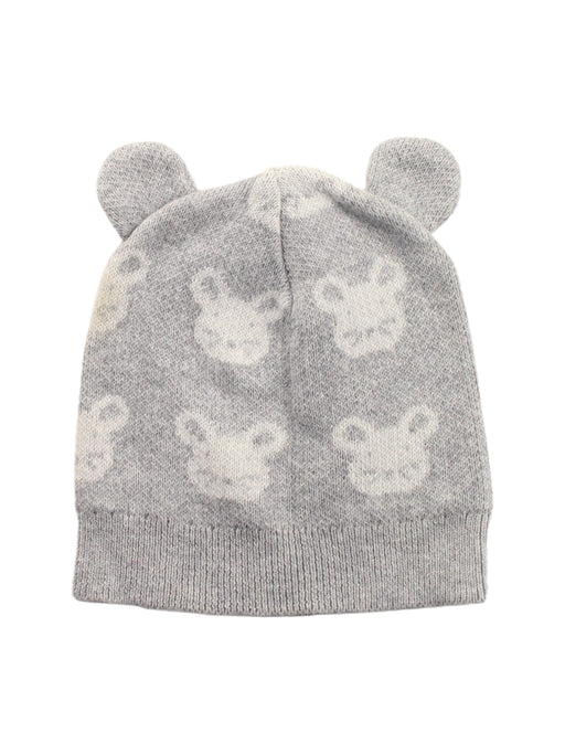 A Grey Beanies from Seed in size Newborn for neutral. (Front View)
