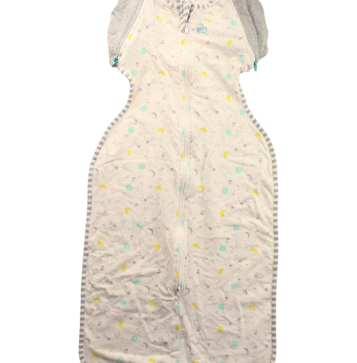 A White Sleepsacs from Love To Dream in size 6-12M for girl. (Front View)
