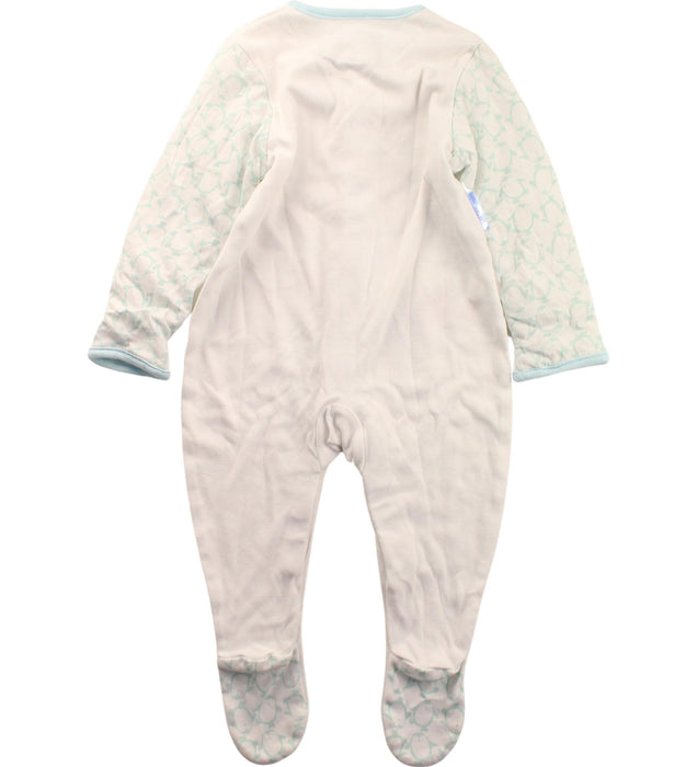 A White Onesies from The Gro Company in size 6-12M for neutral. (Back View)
