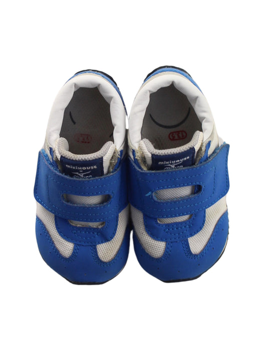 A Blue Sneakers from Miki House x Mizuno in size 18-24M for boy. (Back View)
