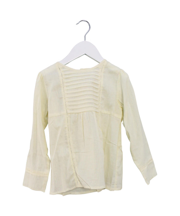 A Ivory Long Sleeve Tops from Juliet & the Band in size 6T for girl. (Front View)