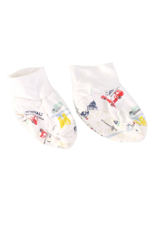 A White Booties from Petit Bateau in size 12-18M for boy. (Front View)
