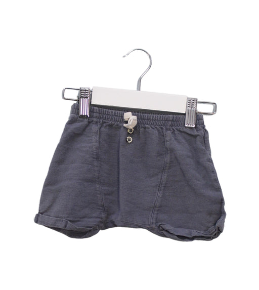 A Grey Shorts from Buho in size 6-12M for girl. (Front View)