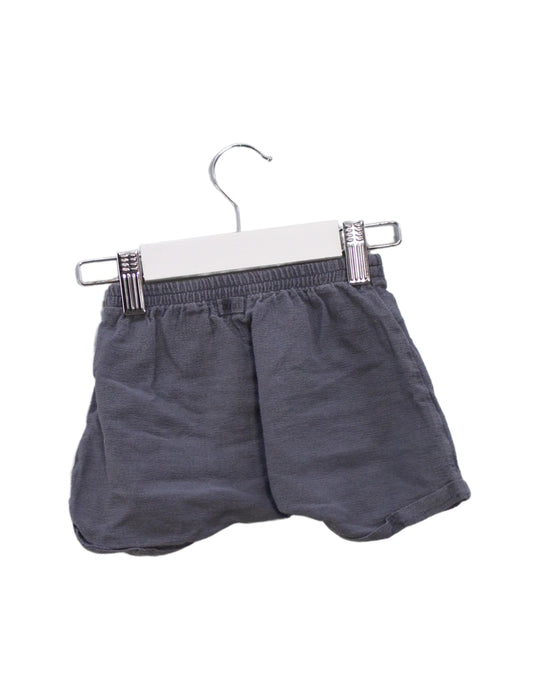 A Grey Shorts from Buho in size 6-12M for girl. (Back View)