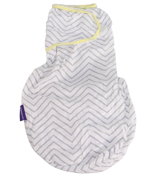 A White Swaddles from ClevaMama in size 0-3M for neutral. (Front View)