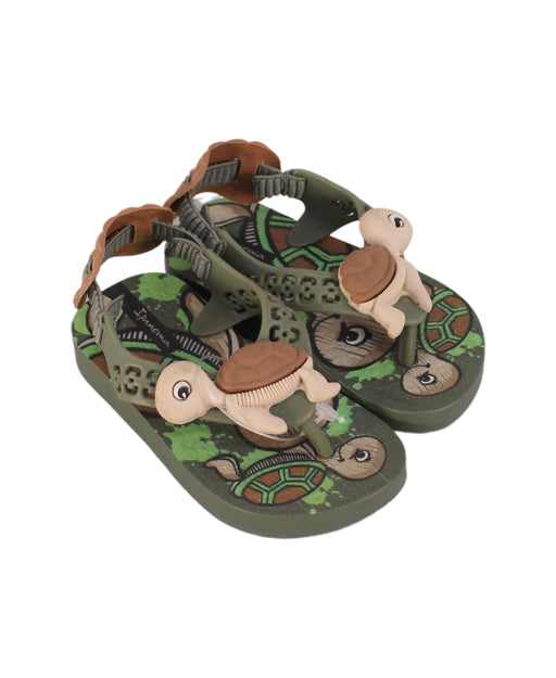 A Green Sandals from Ipanema in size 12-18M for boy. (Front View)