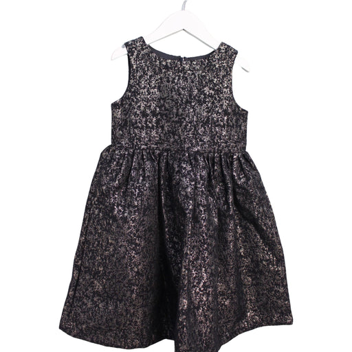 A Black Sleeveless Dresses from Benebene in size 4T for girl. (Front View)