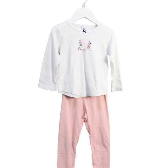 A White Pyjama Sets from Petit Bateau in size 3T for girl. (Front View)