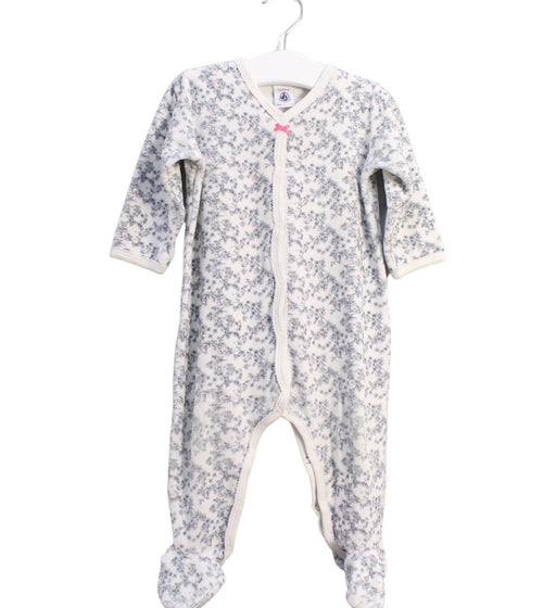 A White Onesies from Petit Bateau in size 6-12M for girl. (Front View)