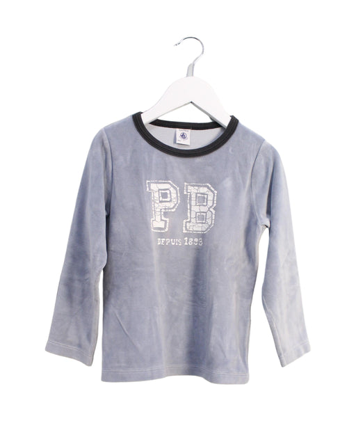 A Grey Long Sleeve Tops from Petit Bateau in size 5T for boy. (Front View)