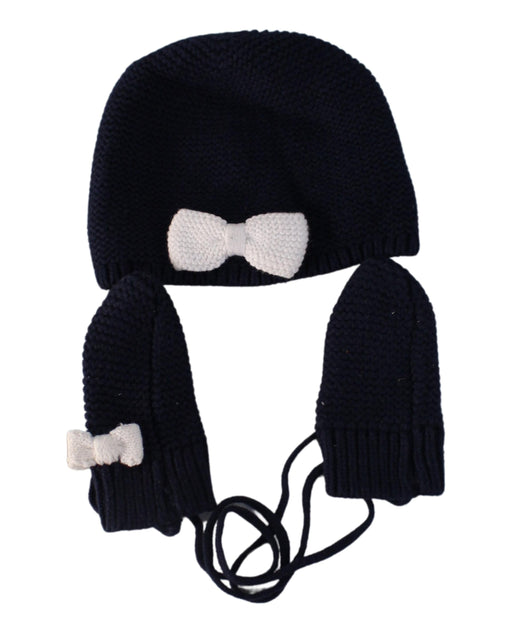 A Navy Beanies from Jacadi in size O/S for girl. (Front View)