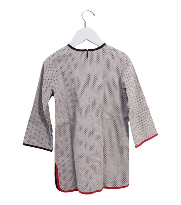 A Grey Long Sleeve Dresses from Tang'Roulou in size 4T for girl. (Back View)