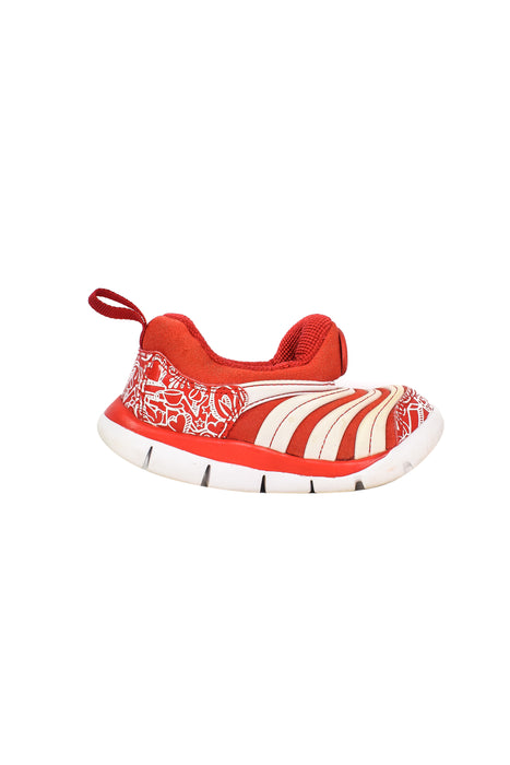 10039828 Nike Baby~Shoes 18-24M (EU 23.5) at Retykle